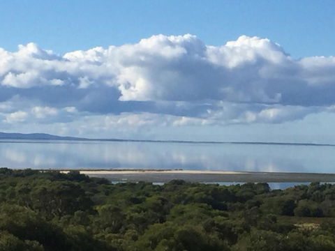 Tidal Dreaming Seaview Cottages - Darwin Holiday 1