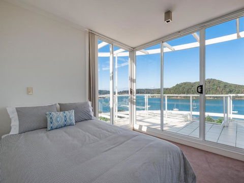 Penthouse 707 4 Bedroom Oceanview Penthouse - Darwin Holiday 2