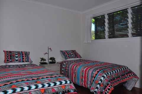 10 Double Island Drive Modern Family Home Centrally Located Swimming Pool & Outdoor Area - Darwin Holiday 6