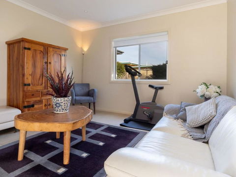 Mamorhomy Beachfront Spacious Apartment - Darwin Holiday 6