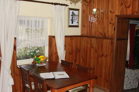 Ayers Burra - Darwin Holiday 6