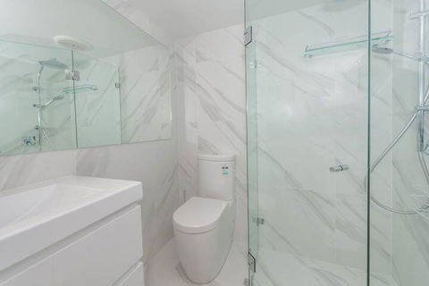 Soldiers Point Road 2 / 47 - Darwin Holiday 4