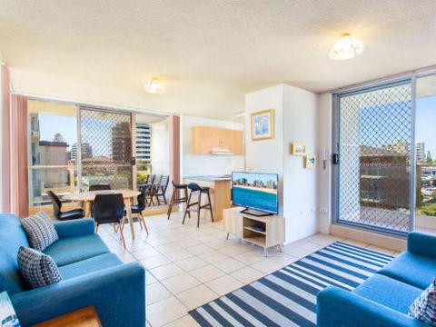 Ebbtide 6 Opposite Main Beach - Darwin Holiday 1