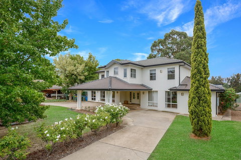 Mudgee Country Grandeur Home - Darwin Holiday 1
