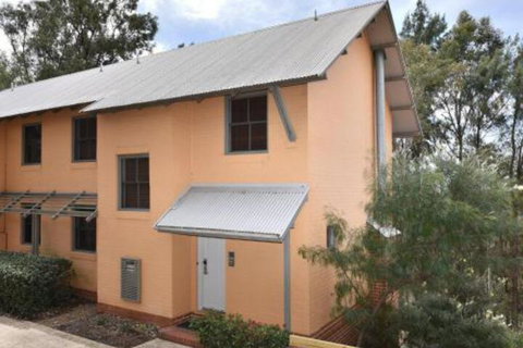 Villa 2br Nebbiolo Resort Condo Located Within Cypress Lakes Resort (nothing Is More Central) - Darwin Holiday 5