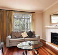Villa 2br Nebbiolo Resort Condo located within Cypress Lakes Resort nothing is more central - Darwin Holiday
