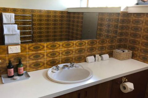 My Hobart Stay Holiday Rentals - Darwin Holiday 6