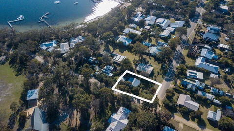 Kambera Pet Friendly Cottage On Raymond Island - Darwin Holiday 3