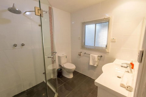 Bluff View River House Stunning Riverfront - Darwin Holiday 5