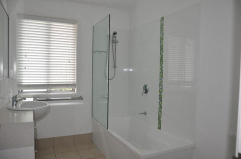 24 Esprit Drive Beach Home With Open Plan Living & Walking Distance To Beach - Darwin Holiday 6