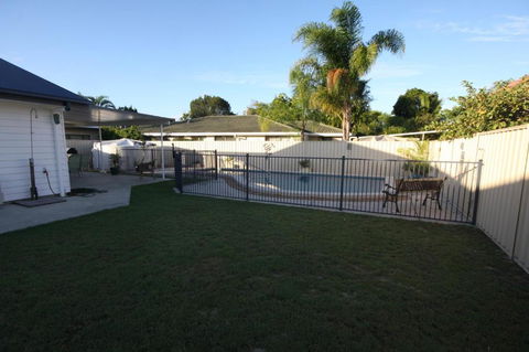 62 Tingira Close Modern Lowset Home With Swimming Pool Outdoor Area Ample Parking. Pet Friendly - Darwin Holiday 1