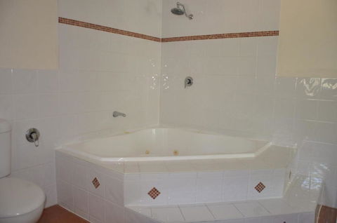 44 Cypress Avenue Holiday Home In A Quiet Location Close To Patrolled Beach & CBD - Darwin Holiday 1