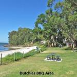 5 Thompson Place Nelson Bay Spacious Duplex Walking Distance To Nelson Bay CBD & Dutchies - Darwin Holiday 0