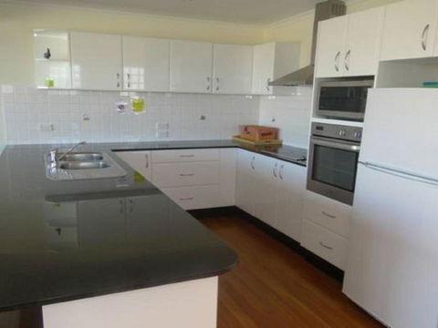 Ultimate Beach House 19a Graham Street Views Peace & Quiet - Darwin Holiday 5