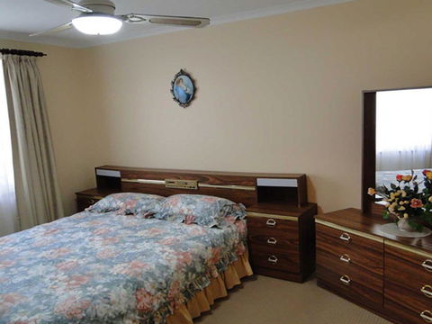 3 Tomaree Street Cute 4 Bedroom House With Aircon In The Heart Of Town - Darwin Holiday 3