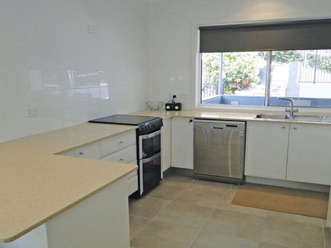 48 Government Road Nelson Bay Access Via 7 Thompson Place - Darwin Holiday 3