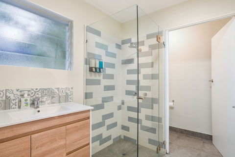 Rare Modern Unit W Private Fenced Garden Close To The Beach PC3 - Darwin Holiday 2