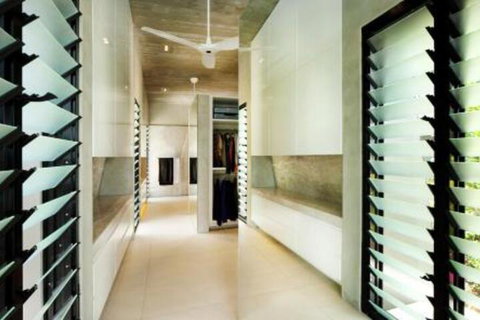 The Edge Port Douglas - Darwin Holiday 7