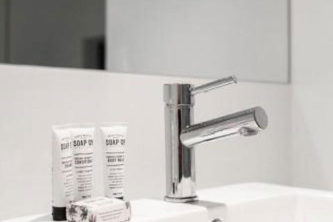 Cosy Hideaway Sunshine Beach - Darwin Holiday 5