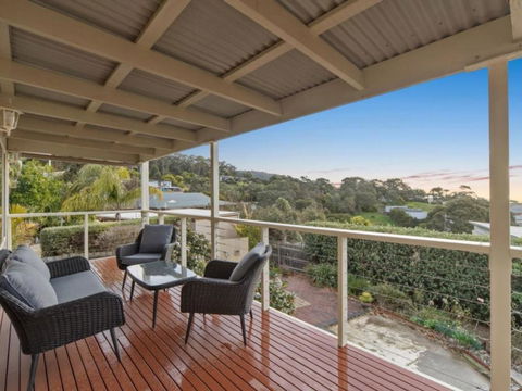 Bellevue - Darwin Holiday 2