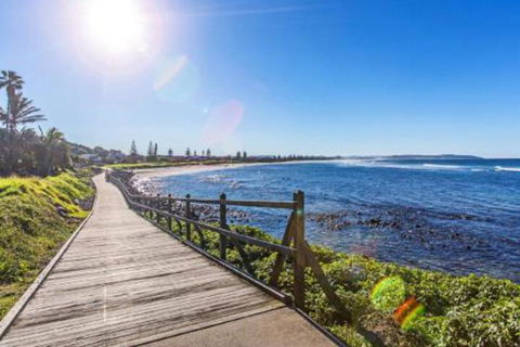 Seachange Foxtel Netflix WiFi - Darwin Holiday 3