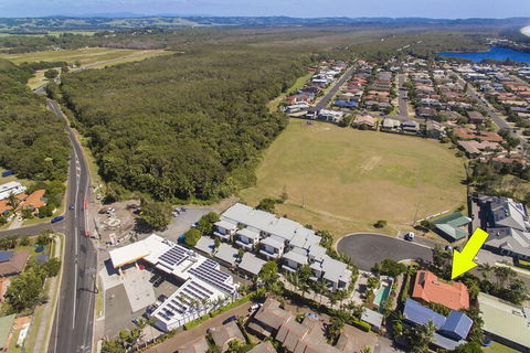 SECRET GARDEN WiFi Netflix Pet Friendly - Darwin Holiday 4
