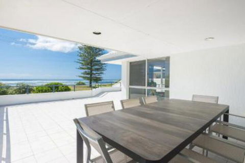 Serendipity Large Family Home - Darwin Holiday 4