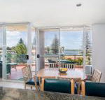 Castillo Del Mar 10 Lake View Roof Terrace with Spa - Darwin Holiday