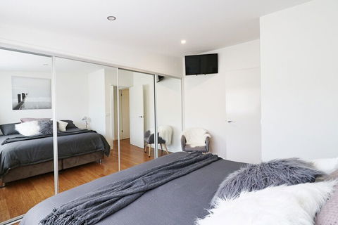 Toallo St - Darwin Holiday 5