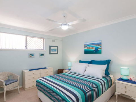 Fairholme 8 Perfect Lakefront Position - Darwin Holiday 1