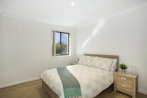 Dolphin Views Unit 5 Of 14 Dolphin St - Darwin Holiday 1