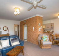 St James 6 Stylish Airconditioned Retreat - Darwin Holiday