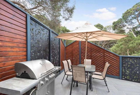 Treetop Retreat Rye - Darwin Holiday 2