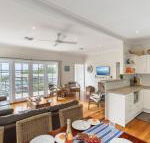 Mon Reve 4A Tallean Road pet friendly three bedroom property with air conditioning - Darwin Holiday