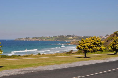 Flat 1 / 15 Dalmeny Drive - Darwin Holiday 6