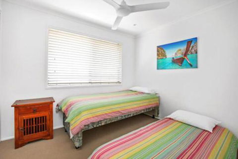 Sunyata Beach House Rainbow Beach Beachside Escape With A Pool Pet Friendly & Wi Fi - Darwin Holiday 7