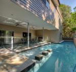 36 Satinwood Drive Rainbow Shores Stunning Modern Beach House walk to beach - Darwin Holiday