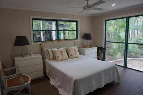 7 Belle Court Rainbow Shores Huge Beach House Ducted Air Con Pets Welcome - Darwin Holiday 3