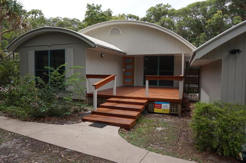 7 Belle Court Rainbow Shores Huge Beach House Ducted Air Con Pets Welcome - Darwin Holiday 4