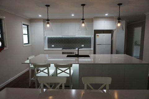 7 Belle Court Rainbow Shores Huge Beach House Ducted Air Con Pets Welcome - Darwin Holiday 2