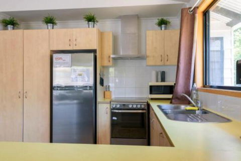 6 Bomburra Court Rainbow Beach Pet Friendly In Great Bush & Beach Location - Darwin Holiday 5