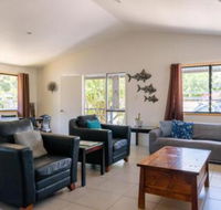 6 Bomburra Court Rainbow Beach Pet Friendly in great Bush  Beach location - Darwin Holiday