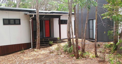 16 Ibis Court Rainbow Shores Beautiful Private & Peaceful Wi Fi - Darwin Holiday 4