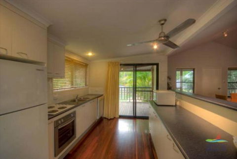 8 Orania Court Rainbow Shores Privacy Peace & Quiet - Darwin Holiday 3