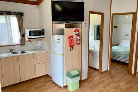Tatura Cabin & Caravan Park - Darwin Holiday 5