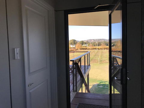 Lot113 Vineyard Accommodation - Darwin Holiday 1