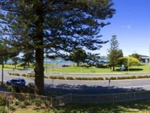 Heritage 202 Overlooking The Water - Darwin Holiday 4