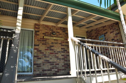 23 Carlo Road Lowset Family Home Within Walking Distance To The Shopping Centre. Pet Friendly - Darwin Holiday 6