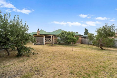 Villa Di Morcone By The Bay - Darwin Holiday 1