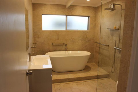 Hidden Oasis Pet Friendly In Anna Bay - Darwin Holiday 6